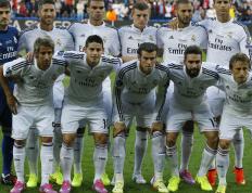 开云体育APP下载-红牛横扫赛道，汉密尔顿独舞黄昏，一场不对等胜利中的尊严较量