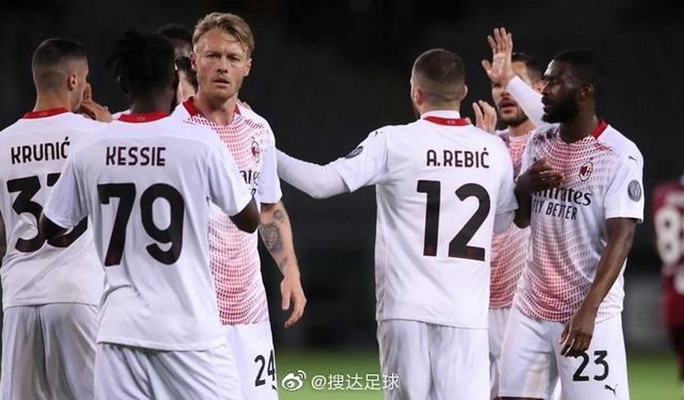 开云体育登录-那不勒斯防线失准，惨遭维罗纳逆袭