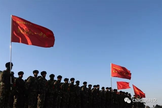 开云下载-保家卫国，防守队员善用脚封杀对手攻势的简单介绍