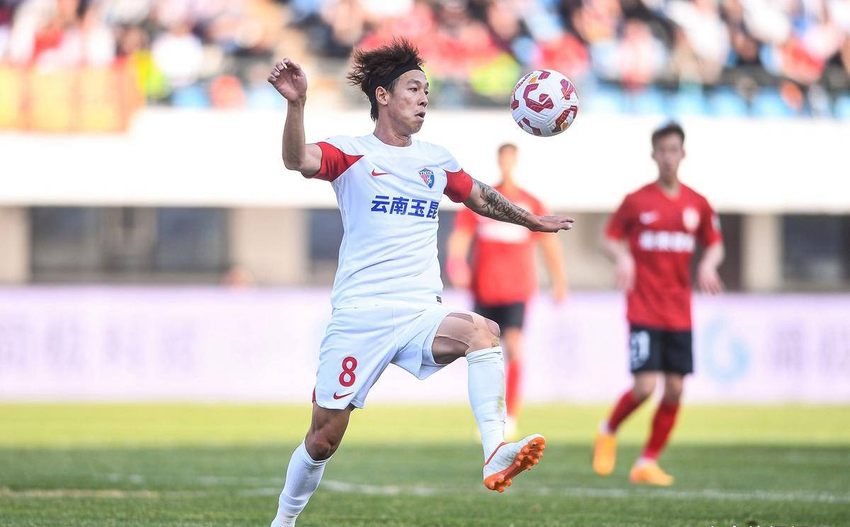 开云官网-长春亚泰主场战平河南建业，保持不败