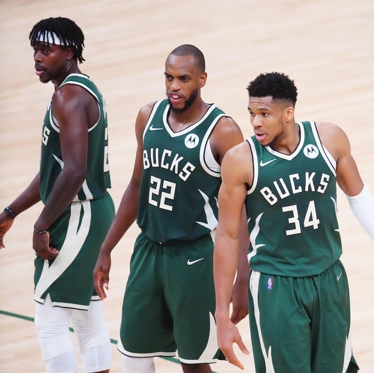 开云体育-雄鹿击败篮网,取得九连胜