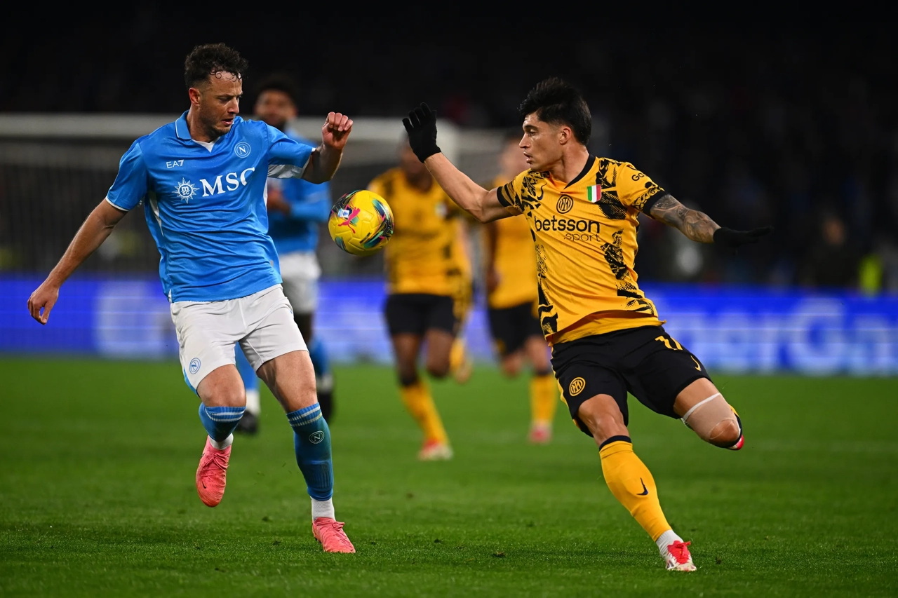 开云下载-国际米兰主场战平那不勒斯，错失追赶机会