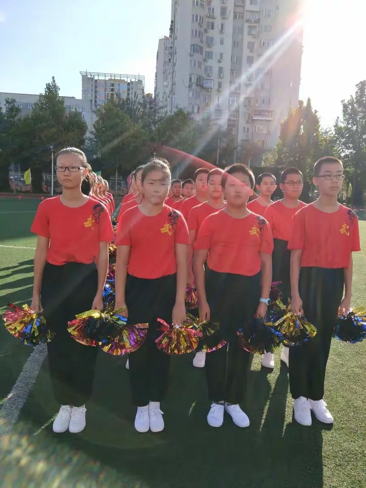 开云下载-民生共和国跳高选手实力非凡，赢得掌声