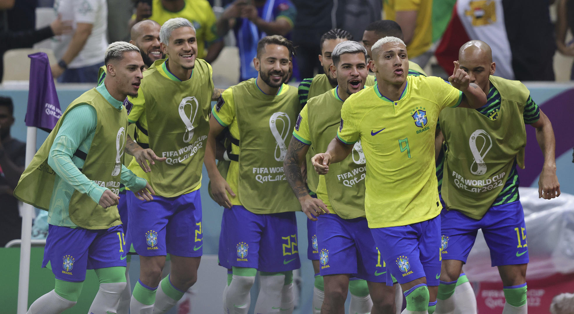 开云体育平台APP-球队合理轮换阵容，保持高能状态获胜